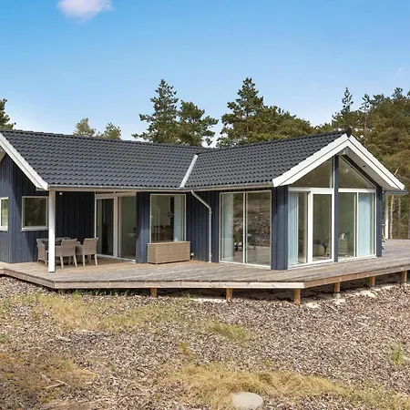 Feriehus Three-bedroom In Nexo